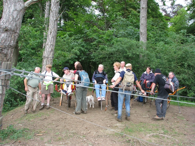 randonnée sportive avec joëlettes, Marche-les-Dames, 2012